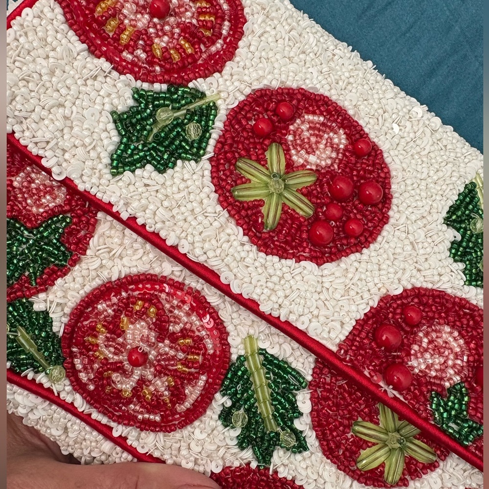 Beaded Fiona Type Tomato Design Shoulder Bag